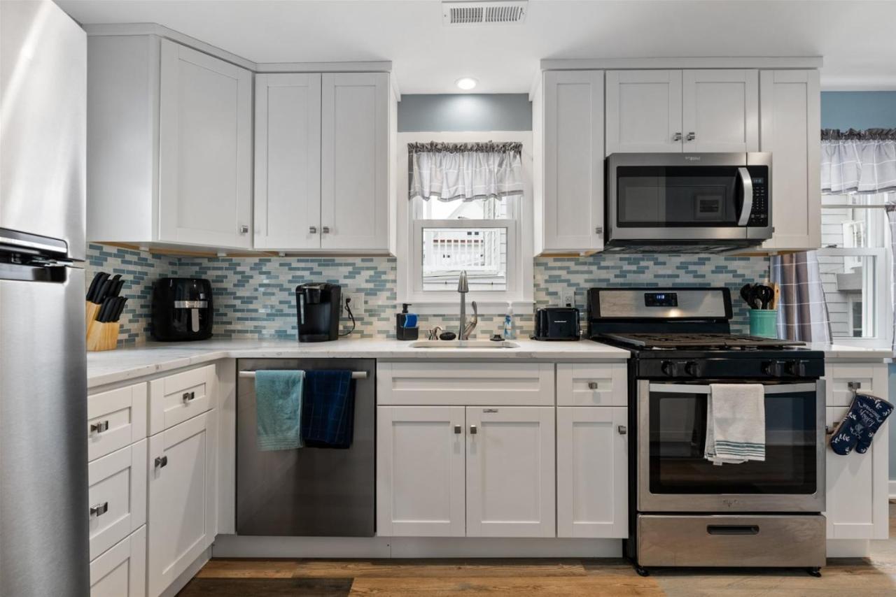 Newly Renovated 4 Bedroom Home Only 2 Blocks From The Beach! Wildwood Εξωτερικό φωτογραφία