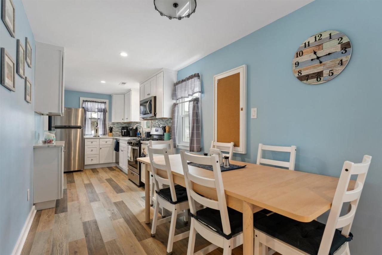 Newly Renovated 4 Bedroom Home Only 2 Blocks From The Beach! Wildwood Εξωτερικό φωτογραφία
